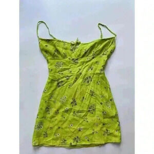 Aritizia Sunday Best‎ Delilah Dress Green Floral Size Small
